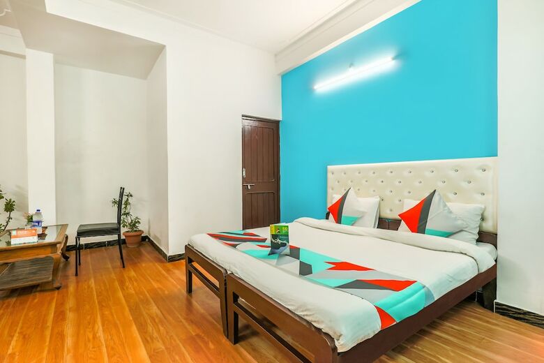 Hotel Fabexpress Mewar Darshan