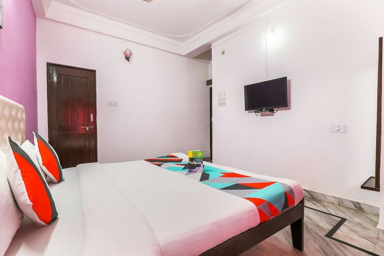 Hotel Fabexpress Mewar Darshan