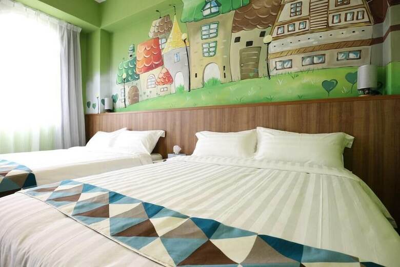 Hotel Mushroom 30