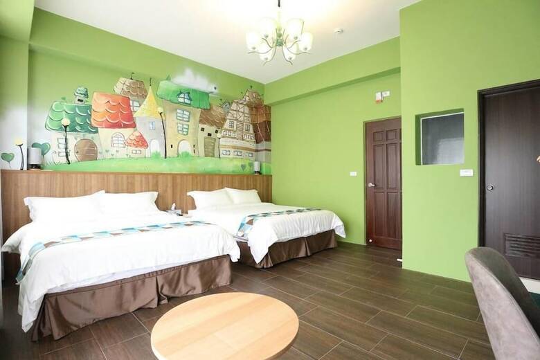Hotel Mushroom 30