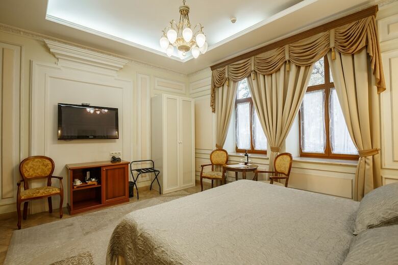 Chopin Hotel