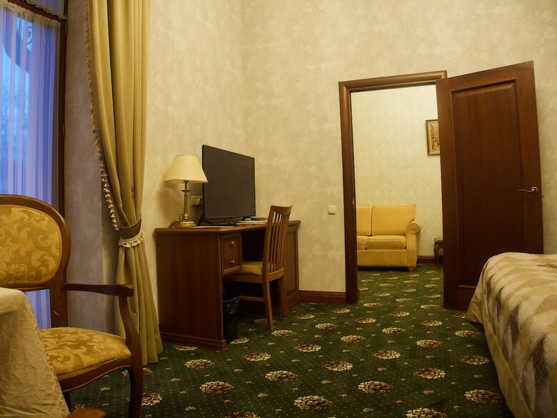 Chopin Hotel