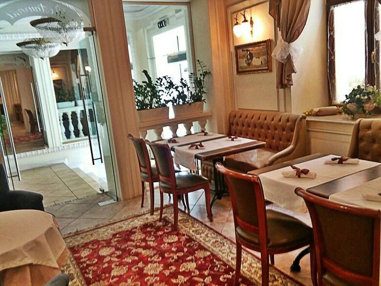 Chopin Hotel