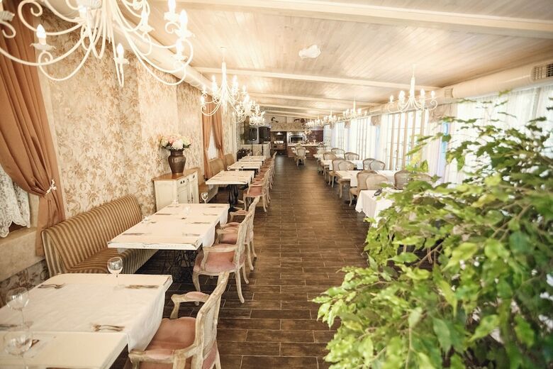 Chopin Hotel