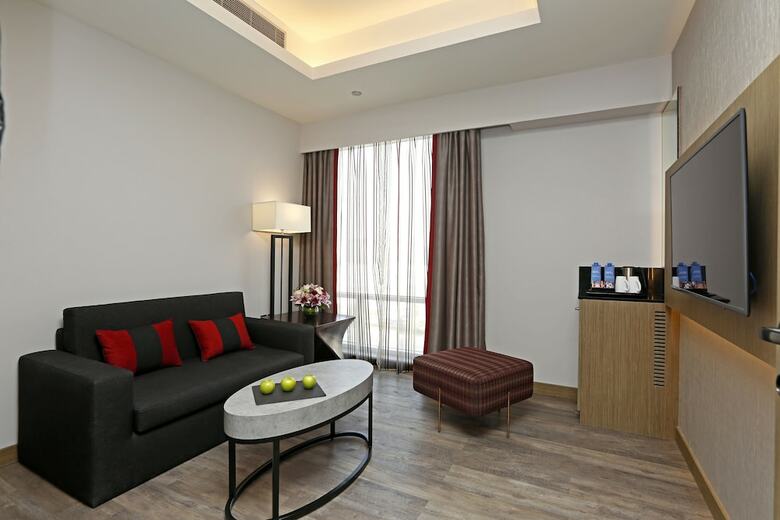 Hotel Ramada Encore By Wyndham Muscat Al Ghubrah