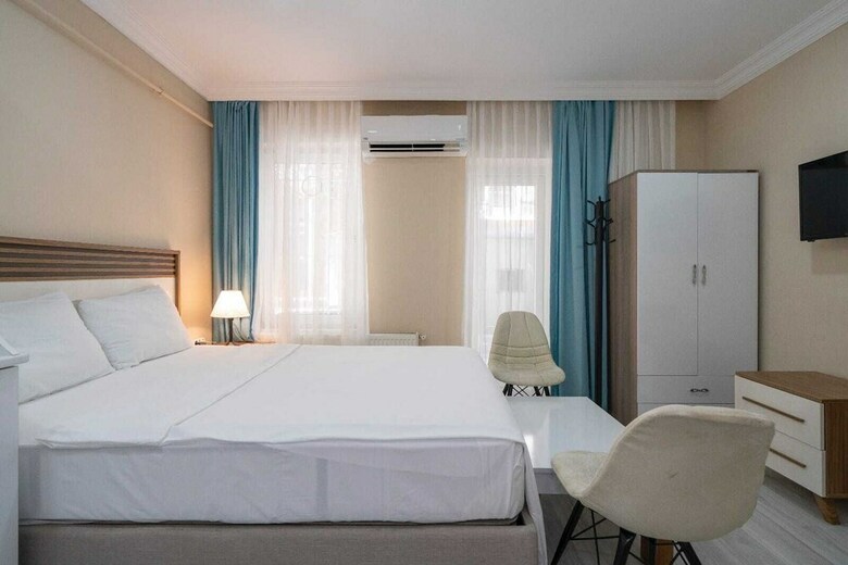 Bicer Hotel