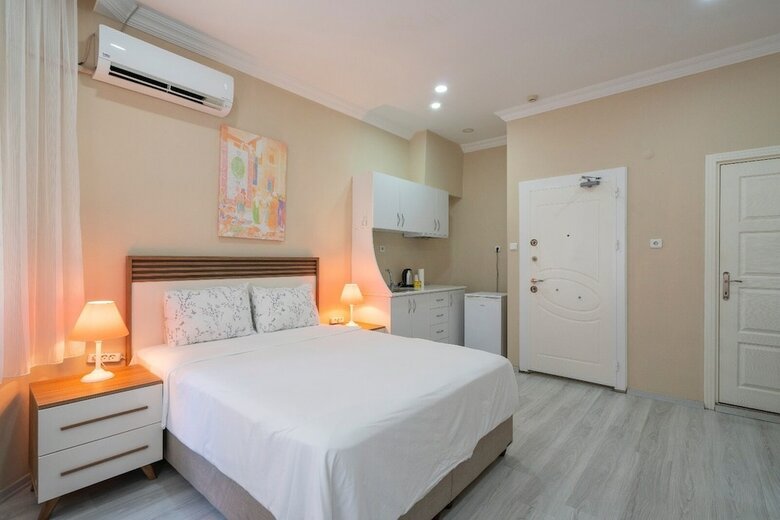 Bicer Hotel