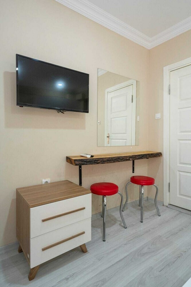 Bicer Hotel