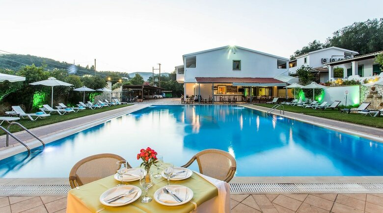 Hotel Paradise Inn
