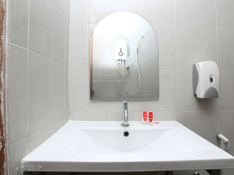 Oyo 89452 Best Eastern Hotel
