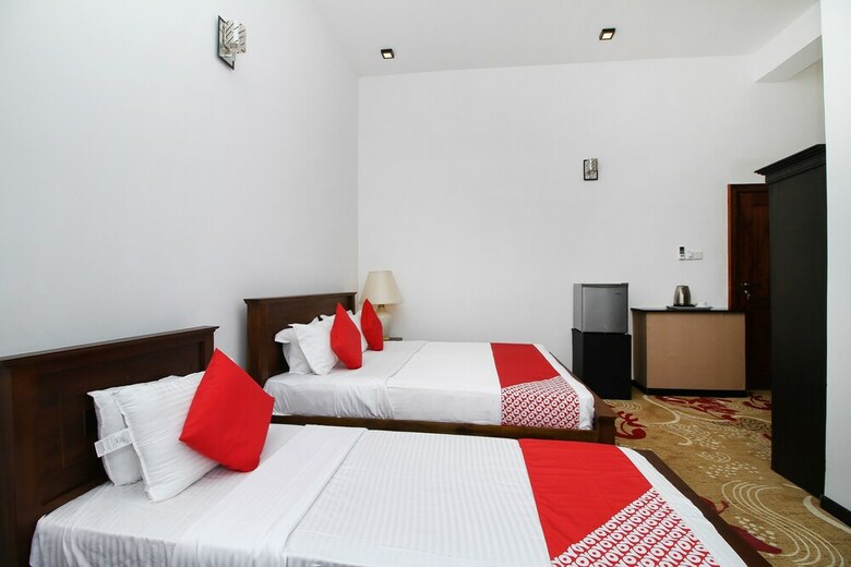 Oyo 417 The Kenrish Hotel