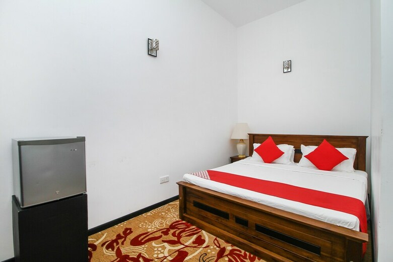 Oyo 417 The Kenrish Hotel