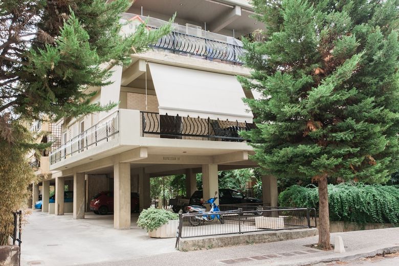 Upstreet Modernized & Spacious 2bd Apartment In Chalandri