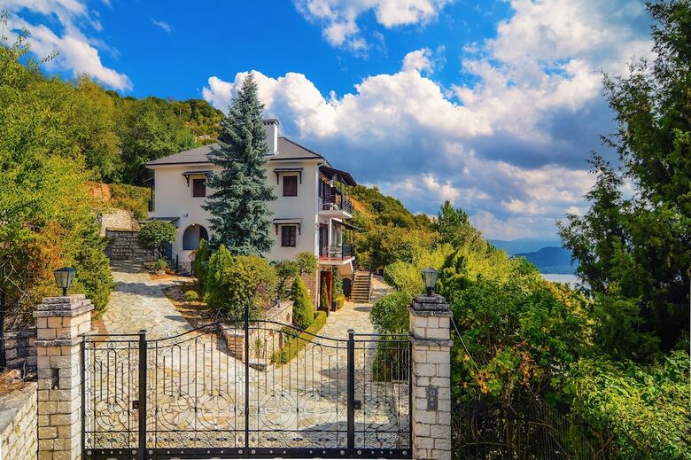 Infinity Villa Ioannina
