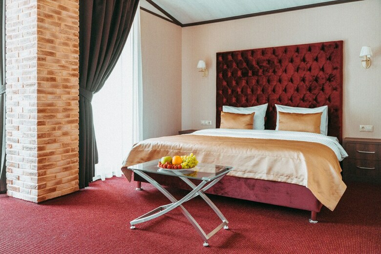 Vertex Hotel