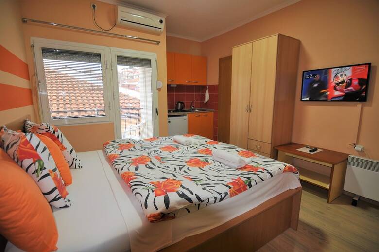 Apartments Lavo