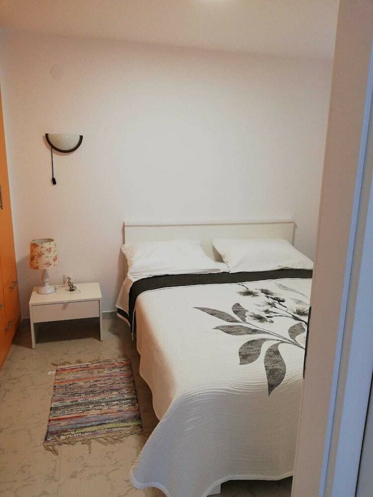 Apartments Ivezic