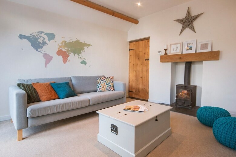 Church Cottage West Down Sleeps 6/7 Dog Friendly