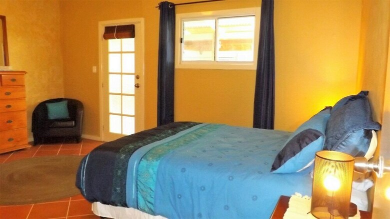 Beach Trails Retreat - Close To Beach & Pet Friendly