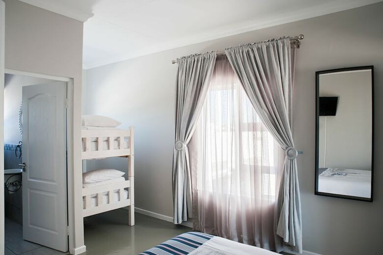 Hotel Sea Esta Selfcatering  Guesthouse