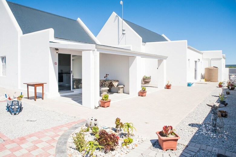 Hotel Sea Esta Selfcatering  Guesthouse