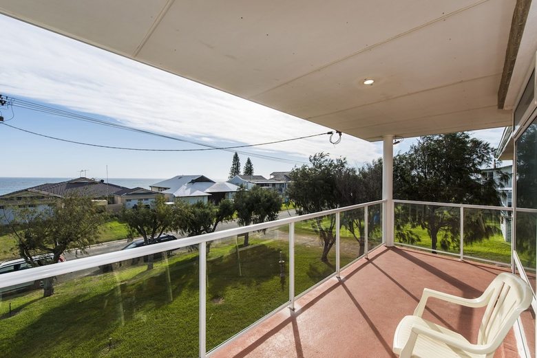 Mario's - Ideal For Two Families Ocean Views Pet Friendly