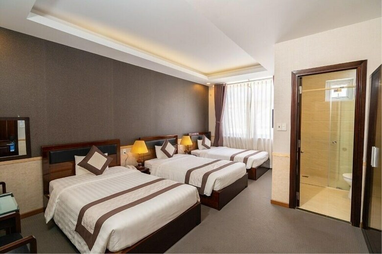 Navy Hotel Da Lat
