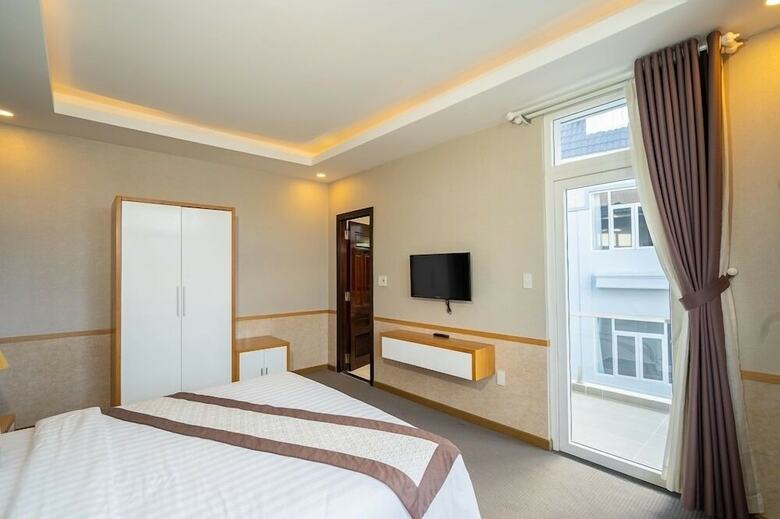 Navy Hotel Da Lat