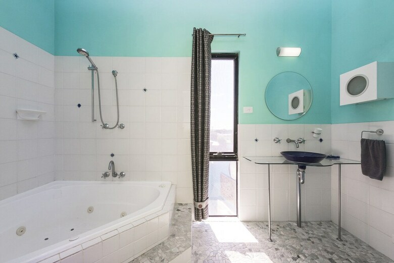 Wave House - Beach Front Lancelin