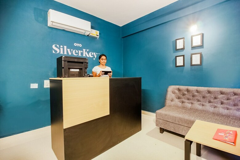 Hotel Silverkey Executive Stays 28060 Jv Colony