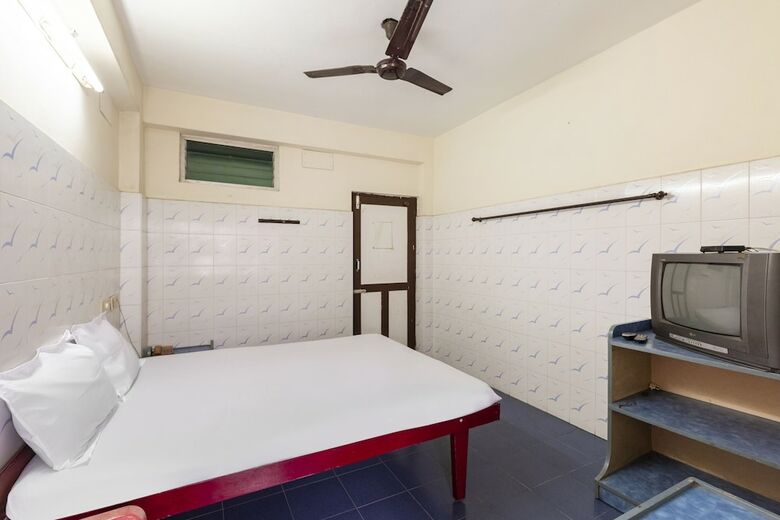 Posada Spot On 45065 New Victory Mansion & Lodging