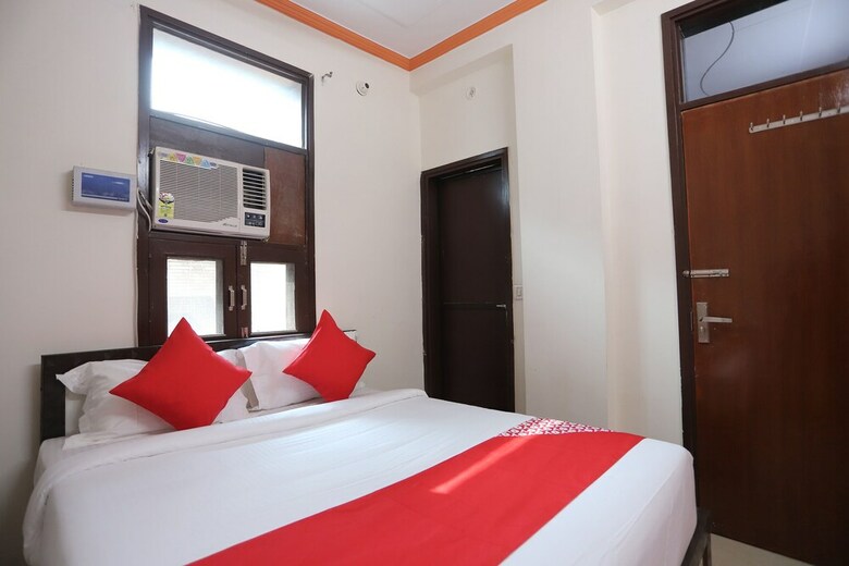 Hotel Oyo 60895 Shri Prannath Ji Spj
