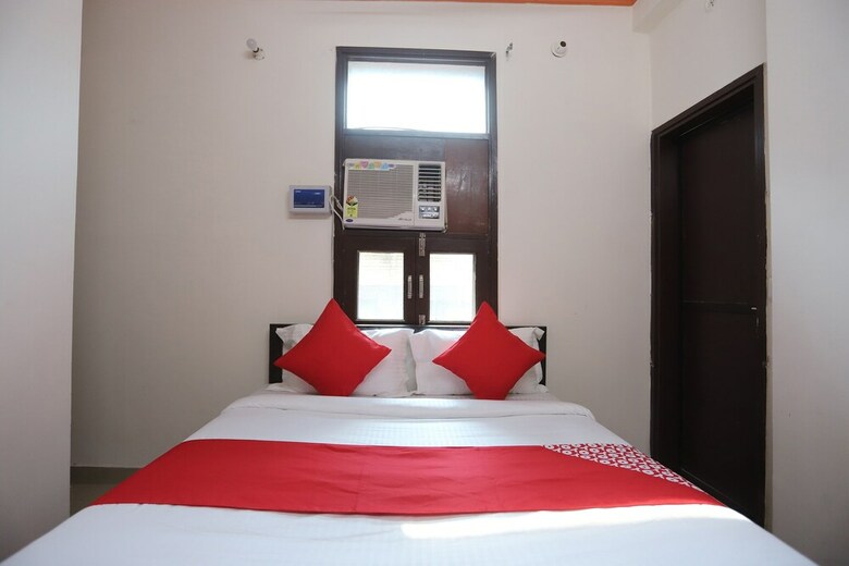 Hotel Oyo 60895 Shri Prannath Ji Spj