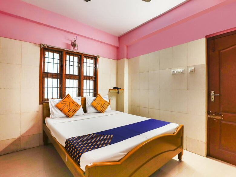 Hotel Spot On 42747 Tamilnadu Mansion