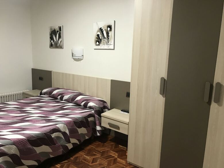 Pension Habitaciones Javier