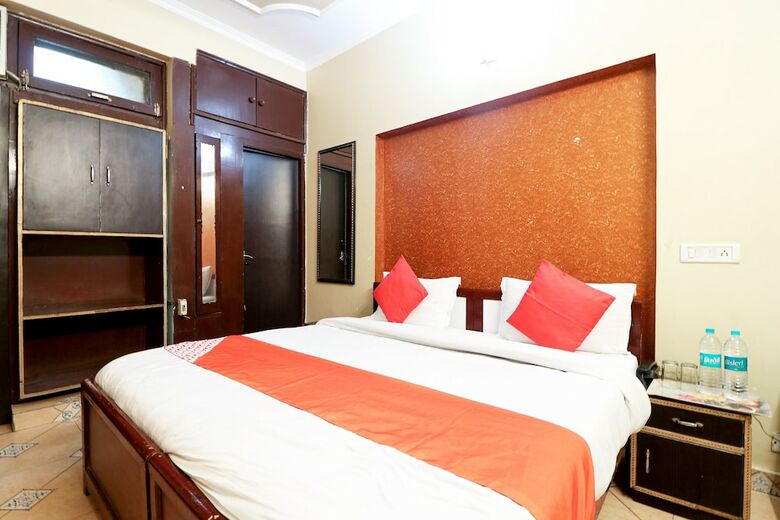 Hotel Oyo 6786 Ashu Villa Guest House