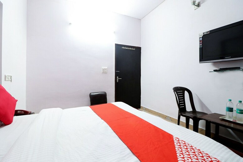 Hotel Oyo 6786 Ashu Villa Guest House