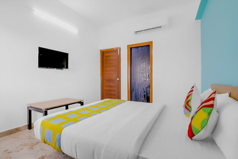 Oyo Home 33416 Comfort Stay Asian Gpr Multiplex