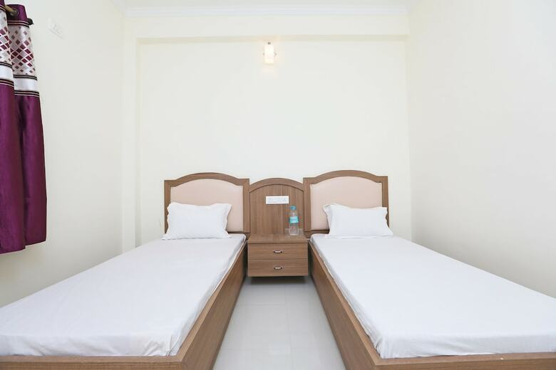 Hotel Oyo 44618 Paradise Guest House