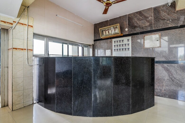 Hotel Spot On 49347 Jayalakshmi Residency Lodge