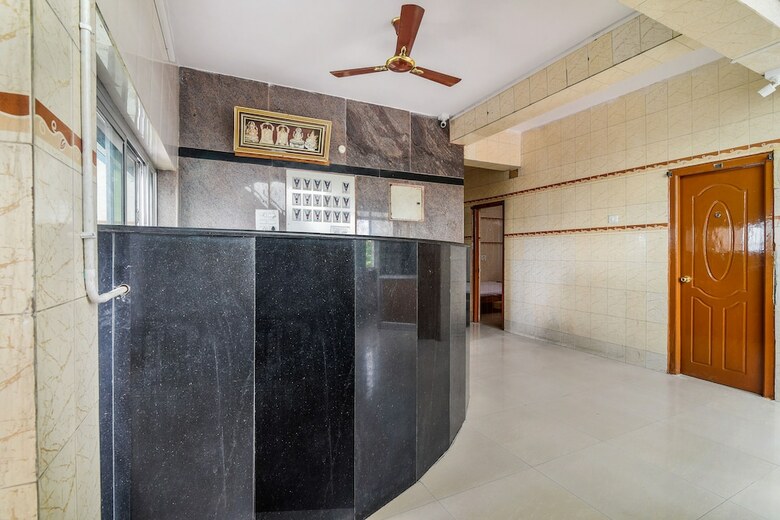 Hotel Spot On 49347 Jayalakshmi Residency Lodge