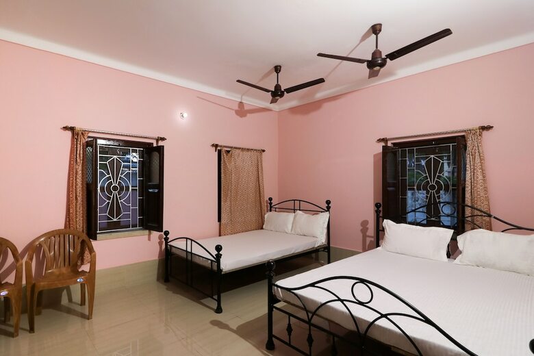 Hotel Spot On 49052 Shree Chaitanya Math Teertha Bhawan
