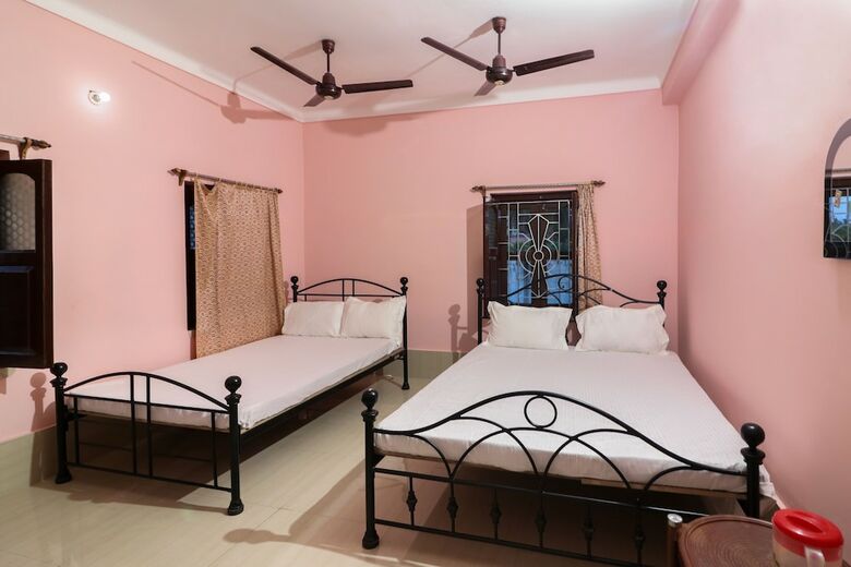 Hotel Spot On 49052 Shree Chaitanya Math Teertha Bhawan