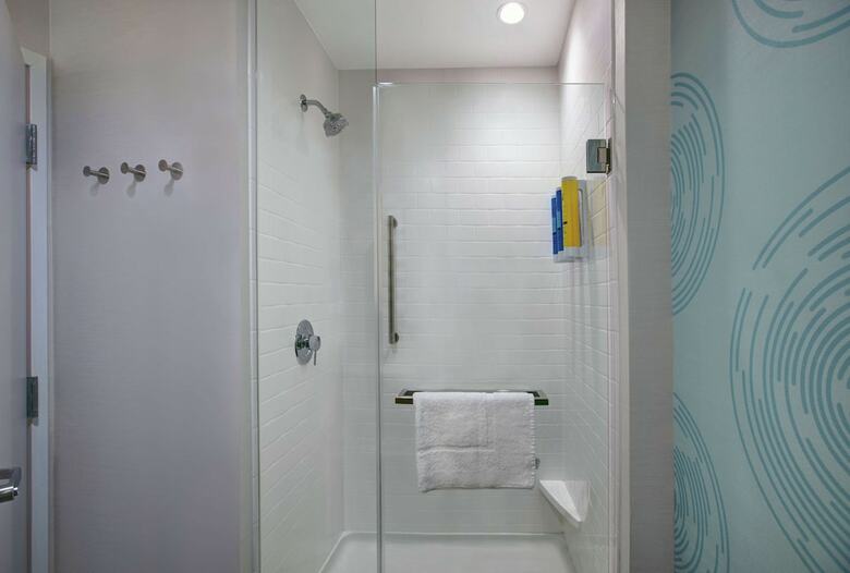 Hotel Tru By Hilton Austin Airport, Tx