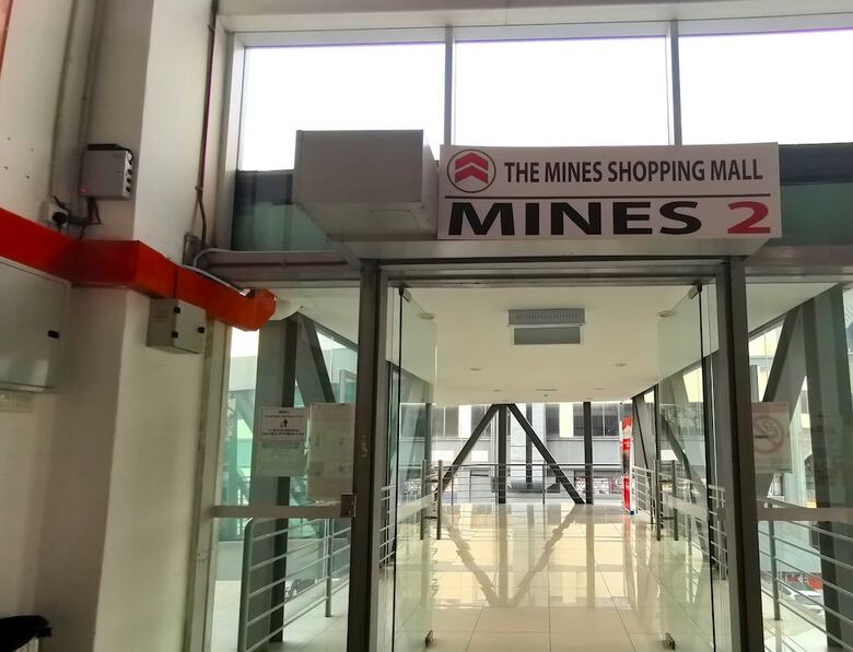 Top Holiday Hotel Mines Seri Kembangan