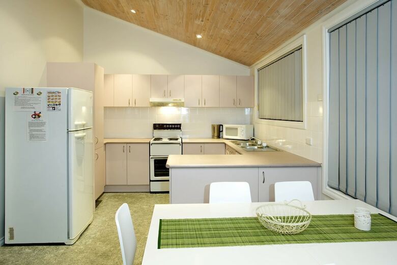 Baybreeze, 18 Tomaree Road