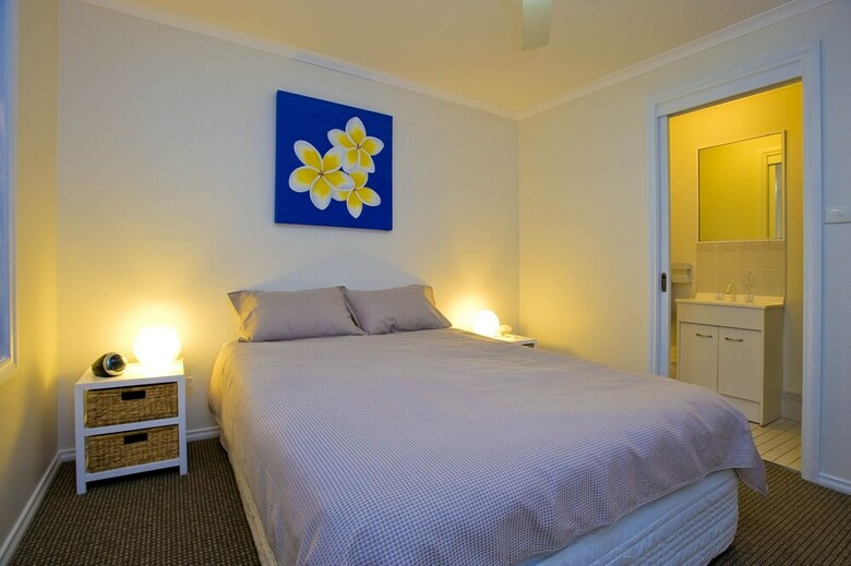 Baybreeze, 18 Tomaree Road
