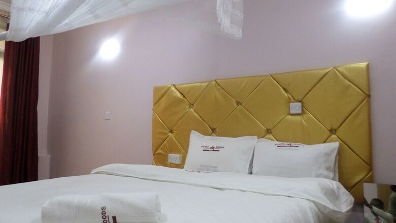 Hotel Vienna Woods Holiday Inn Limited