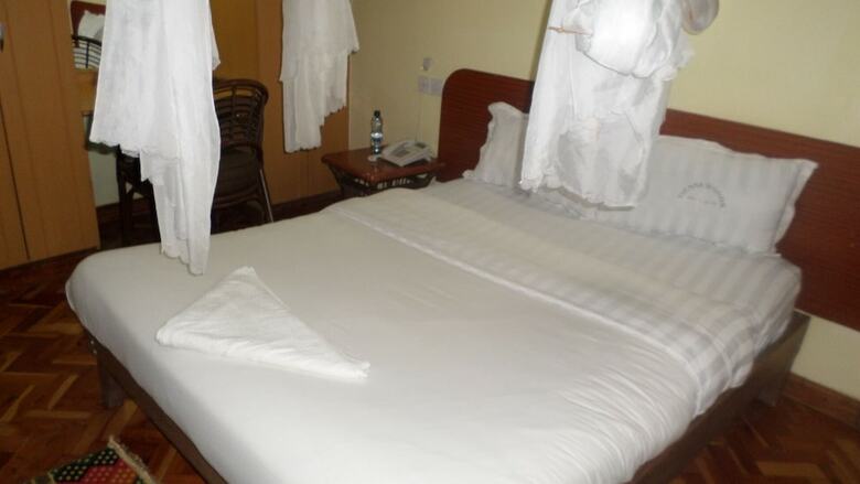 Hotel Vienna Woods Holiday Inn Limited