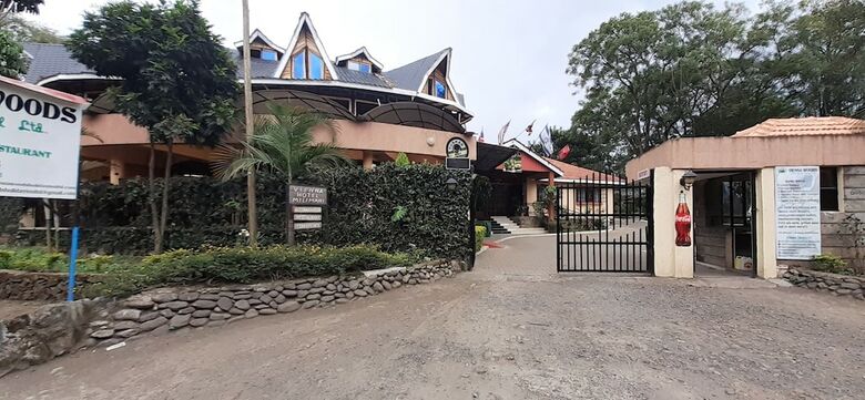 Hotel Vienna Woods Holiday Inn Limited